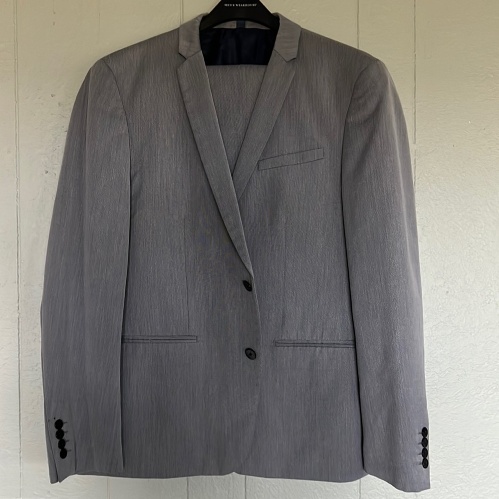 Men suit eur 56/USA 56 skinny fit in great condition